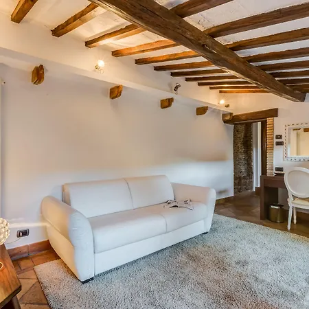 Апартаменты Trastevere *